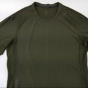 Men’s Lulu short sleeve athletic tee